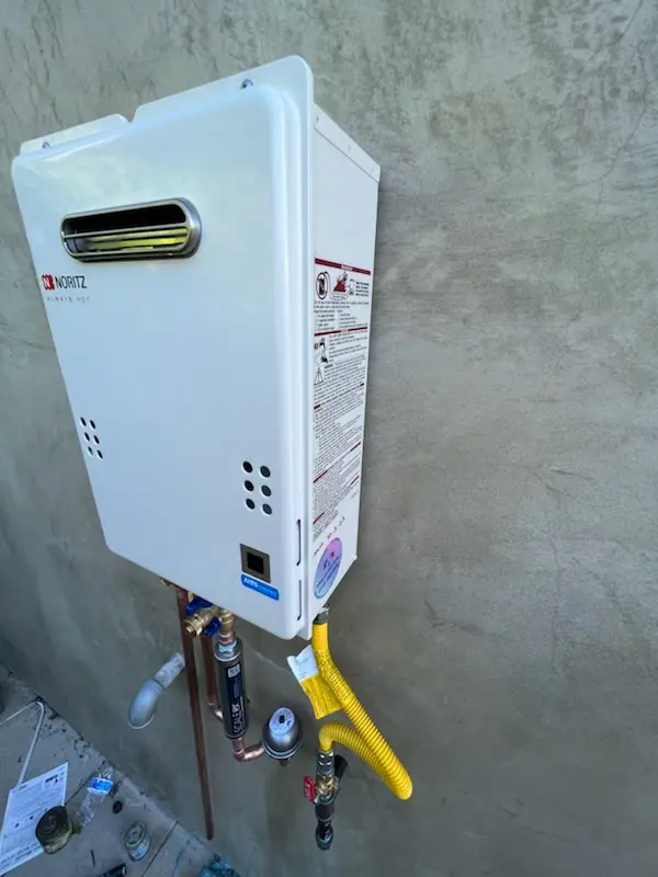 Tankless water heater installation for Pipersville homes